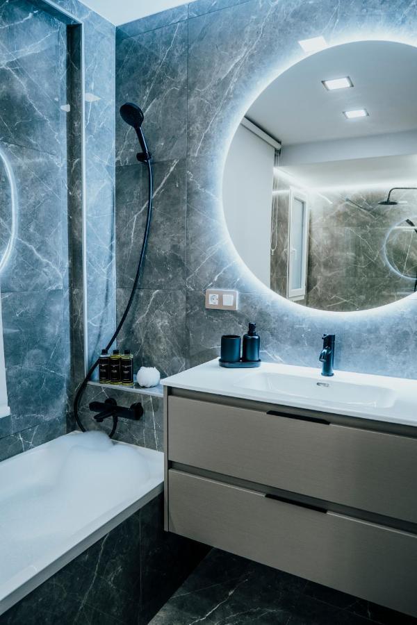 Apartamento Augusto Junquera Apartment โอเบียโด ภายนอก รูปภาพ
